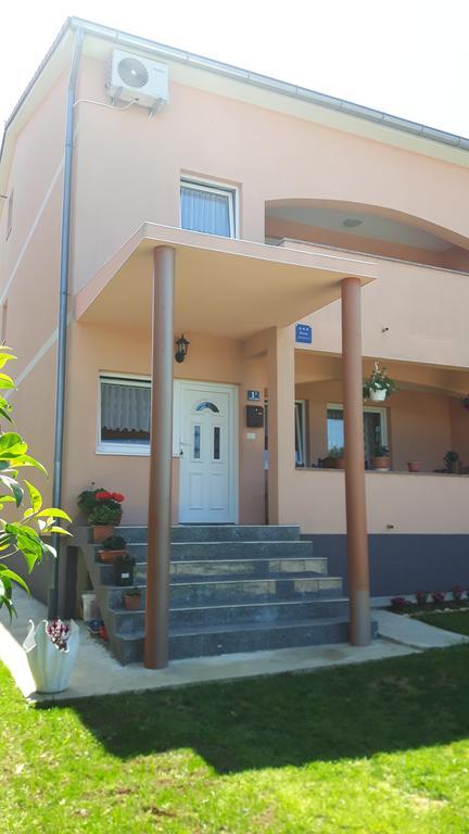 Apartment Ivan Poreč Exterior foto
