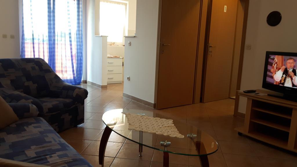 Apartment Ivan Poreč Exterior foto